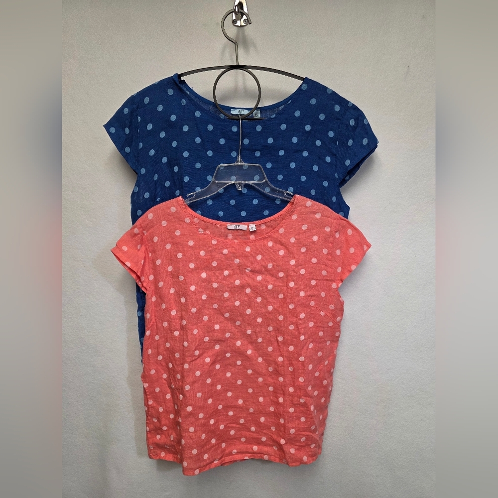 Kaktus Womens Petite XL Bundle Of 2  Blue and Coral Polka Dot Short Sleeve Tops